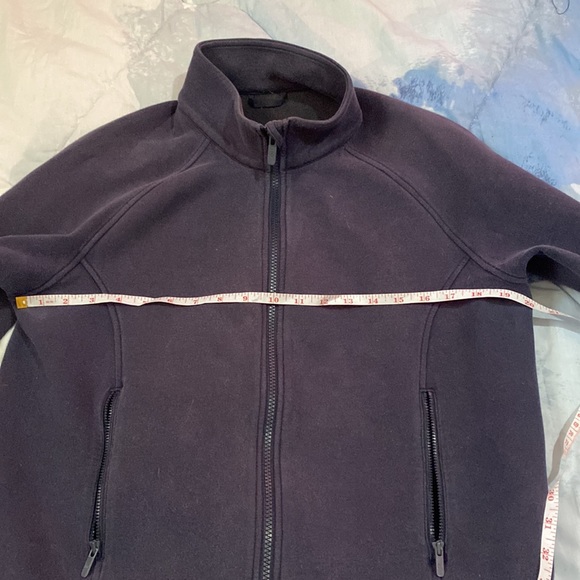 Lululemon NTS jacket - Picture 4 of 9